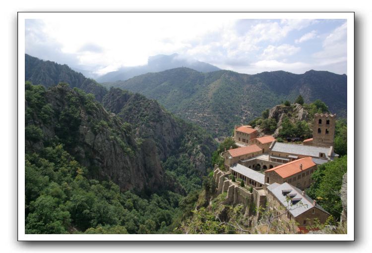 L'abbaye de Saint-Martin du Canigou
