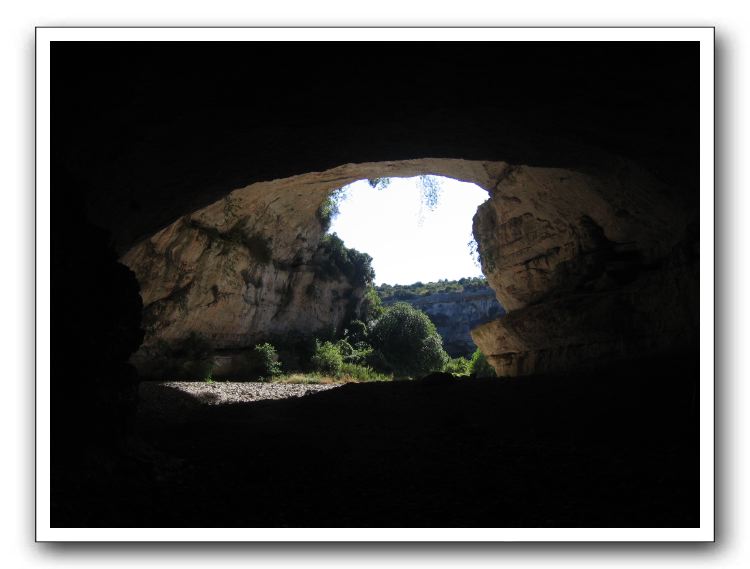 Pont naturel à Minerve